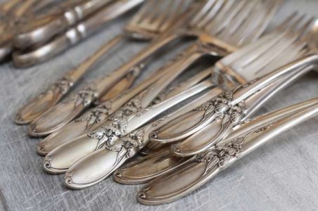 compressed-silverware-350393_1280.jpeg