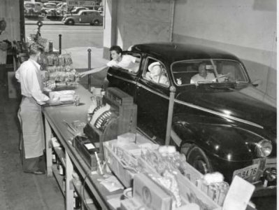 compressed-drive-thru grocery market 1949.jpeg