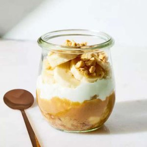 compressed-Banana-Peanut-Butter-Yogurt-Parfait-Beauty-1x1-4623_preview_maxWidth_4000_maxHeigh...jpeg