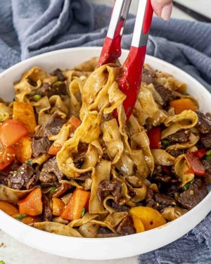 spicy-beef-noodles-1-28.jpg