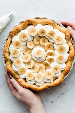 homemade-banana-cream-pie-whipped-cream.jpg