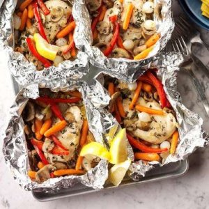 compressed-Chicken-Veggie-Packets_EXPS_MIOPBZ17_9653_D10_13_3b.jpeg