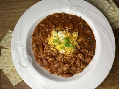 compressed-easy-5-ingredient-chili-recipe-7508143Paula4x3-a36649ee9ec04d44a2591d1467d77e50.jpeg
