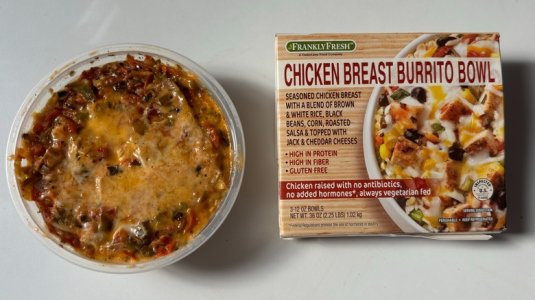 2-frankly-fresh-chicken-breast-burrito-bowl-1730732101.jpg
